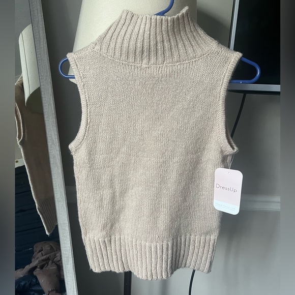 Dress Up Sleeveless turtleneck sweater - Picture 2 of 4